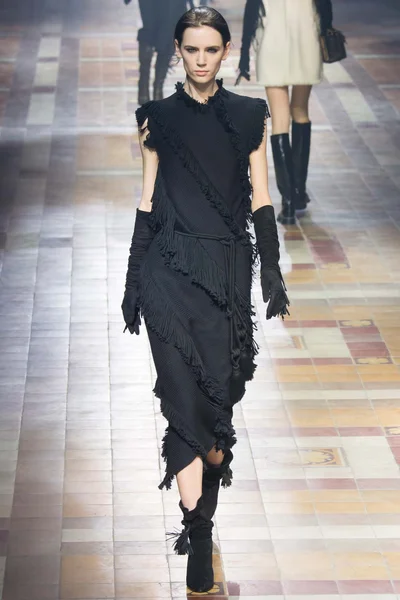 Look 20
